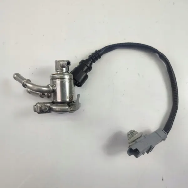 Injecteur AdBlue OEM 160721041R pour Renault Master image 3