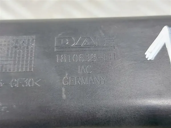 Couvercle Guide Câble Gauche DAF XF106 Euro6 OEM 1810638 image 3