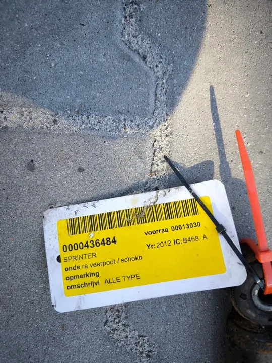 Bakre stötdämpare Mercedes Sprinter W906 A906 320 0731 image 4