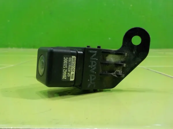 Caméra de recul OEM 284425X00C pour Nissan Navara D40 image 4