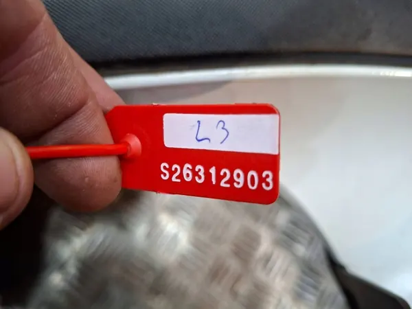 Konsolipaneeli OEM S26312903 Renault Twizy 2013- image 6