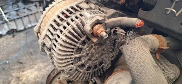 Renault Laguna Alternator 2008 1.5L 8200660057 image 3