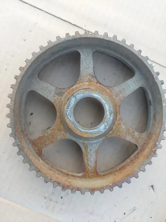 Övre kamremstand Audi A4 B5 B6 A6 C5 2.4 2.8 078109111B image 2