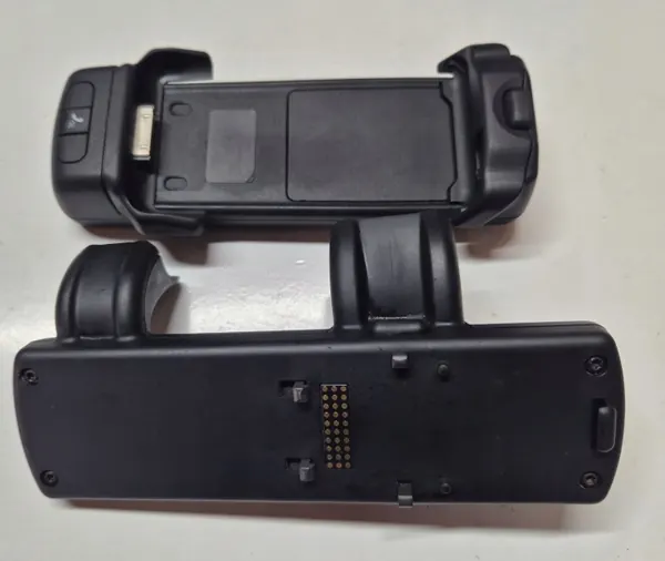 Support téléphone OEM 8P0051435HC pour Audi A4 B6 B7 image 2