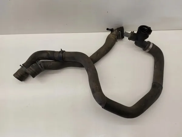 VW GOLF VII SPORTSVAN TSI Vesiputki 5Q0121049AC image 2