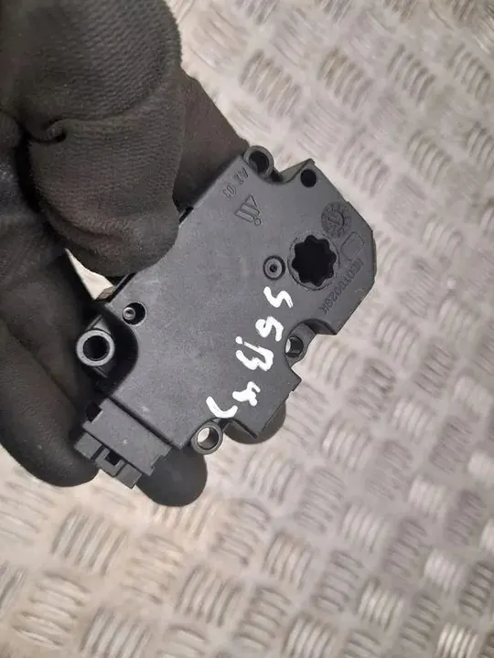 Vannes de chauffage AUDI A5 (F53) K11188A03 image 2