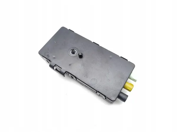 BMW Antenneversterker Module OEM 9226882 image 5