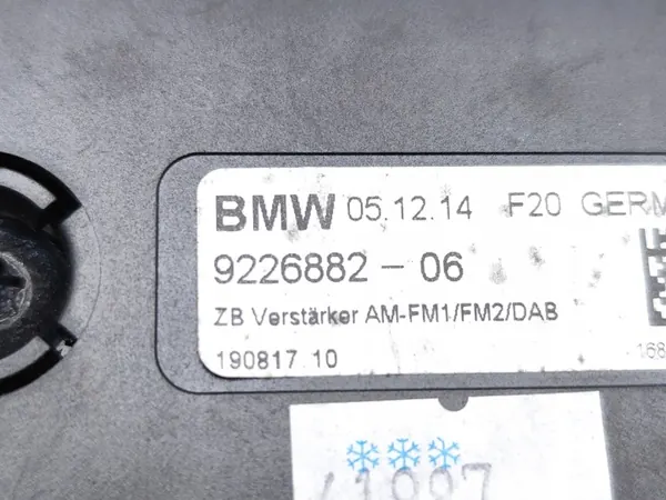 BMW Antenneversterker Module OEM 9226882 image 7