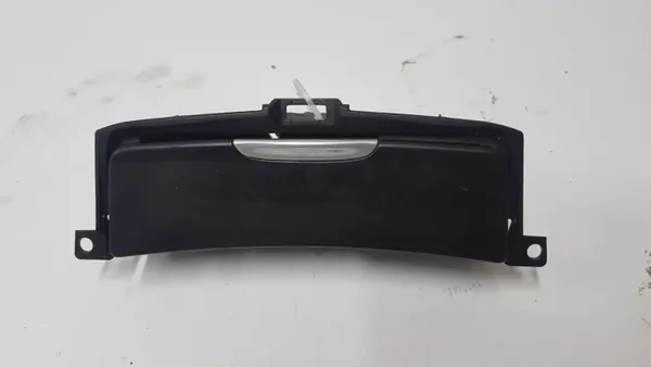 Cendrier Ford S-MAX OEM 8M21U04788AD37QC - Occasion image 2