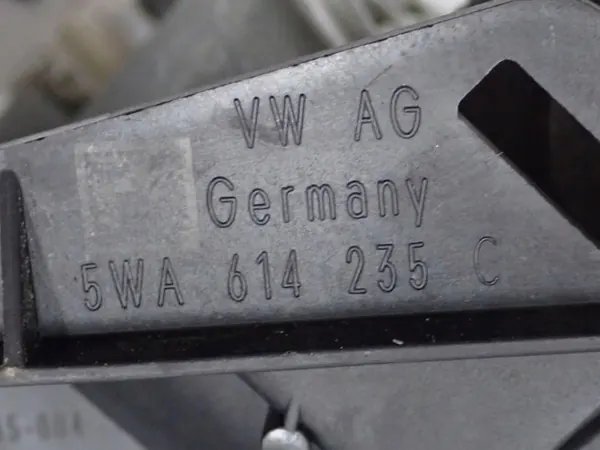 Pompe ABS OEM 5WA614517CF pour VW Golf VIII image 10