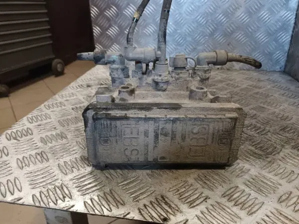 EBS-modulatorklep OEM 20828241 Renault Magnum image 3