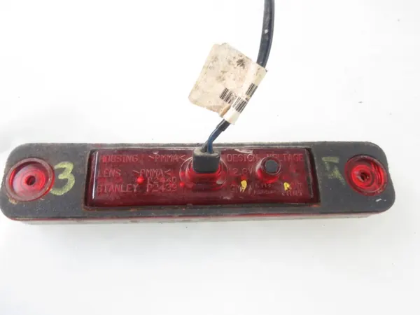 Hummer H2 Dekorlist OEM 15114677 - Begagnad image 8