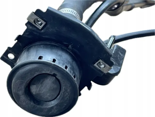 OEM 22827848 Pescoço Enchimento Tanque para Cadillac Escalade image 5