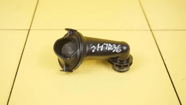 A3 8V LEON GOLF 1.4 TFSI Separador de óleo 04E115251E image 2