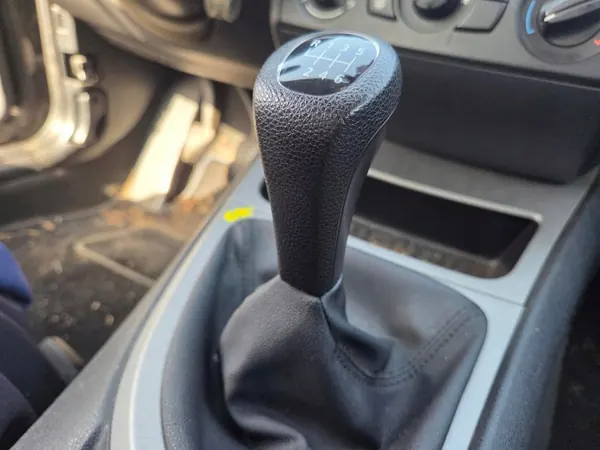 BMW E87 Versnellingspookhoes - OEM Onderdeel image 4