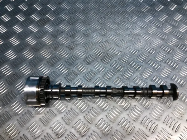 Polea de distribución OEM 24350-03001 - Usada image 2