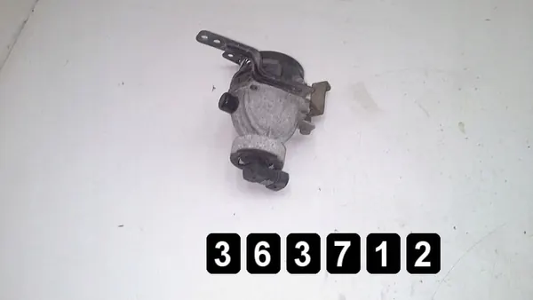 Phare antibrouillard Kia Ceed OEM AM-363712 - Pièce d'occasion image 3