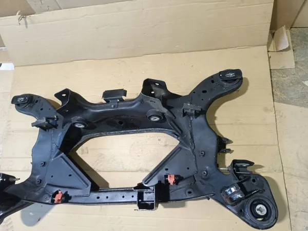 Maserati Levante Achterbrug OEM 3423423342223323232342322 image 3