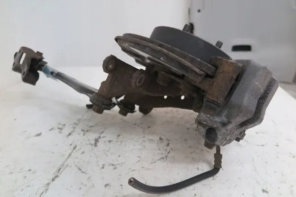 Pivot de direction arrière droit OEM ZWROTNIARAV4 Toyota image 3