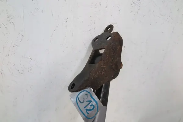 Pivot de direction arrière droit OEM ZWROTNIARAV4 Toyota image 5
