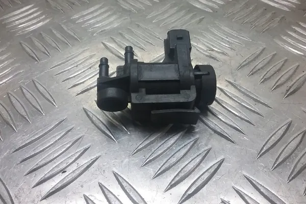 Válvula de vácuo VW TRANSPORTER IV 2.5L Diesel image 4