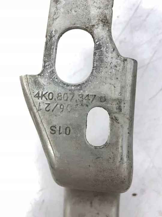 Soporte cinturón delantero izquierdo Audi A6 C8 A7 OEM 4K0807347B image 6