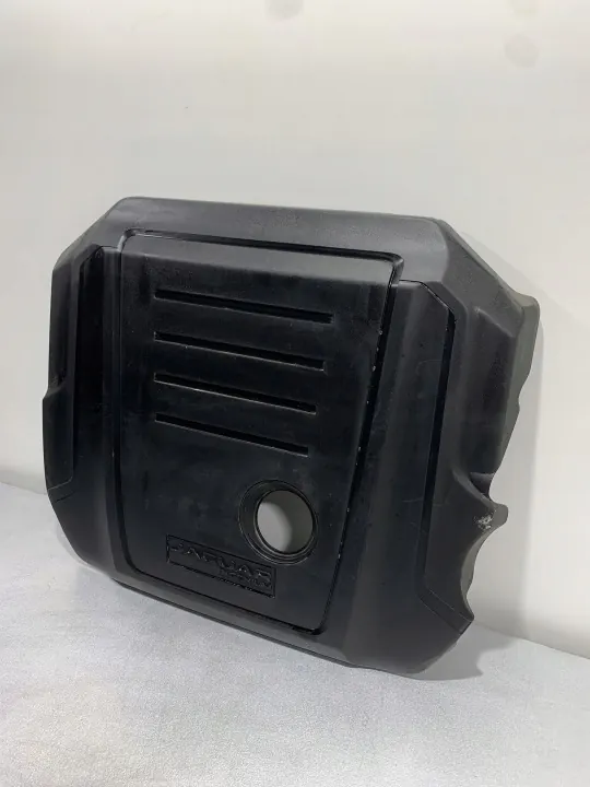 Jaguar Motorabdeckung OEM FBZ18723 - Gebraucht image 3