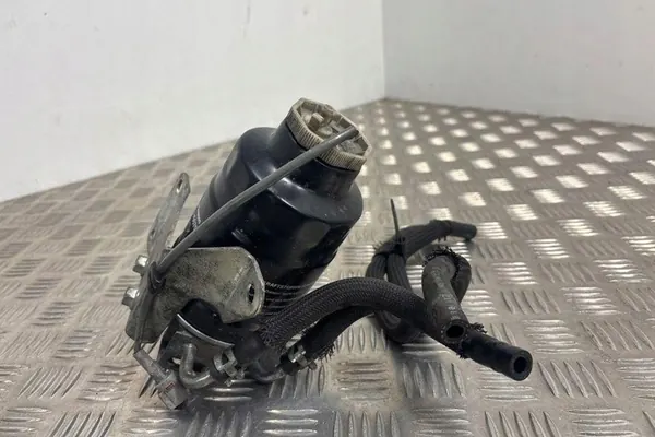 Fuel Filter Housing PEUGEOT 4008 1.8L diesel 2013 J1335070 image 5