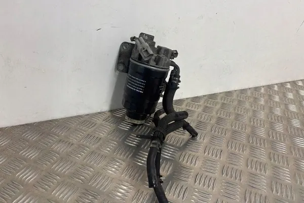 Fuel Filter Housing PEUGEOT 4008 1.8L diesel 2013 J1335070 image 6