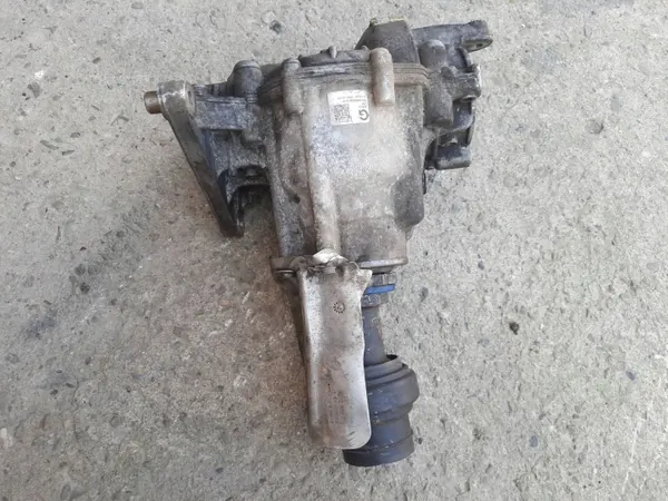 BMW OEM 7646889 Differentieel Tandwiel Gebruikt - F44 F39 F48 F45 image 4
