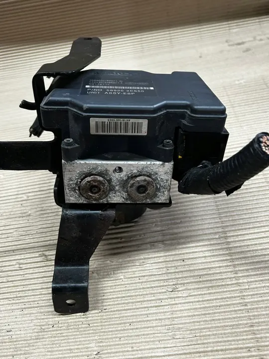 Pompe ABS OEM 58920-2E550 pour Kia Sportage II image 4