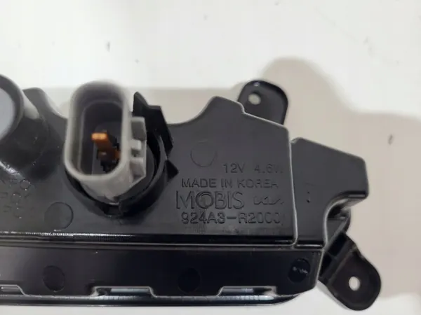 Feu de recul Kia Sportage V OEM 924A3-R2000 image 3