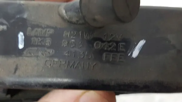 Sinalizador dianteiro direito Volkswagen OE 1K8953042E image 4