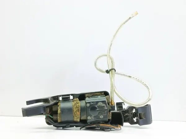 Sitzmotor vorne rechts OEM 8242781 BMW 5 E39 image 2