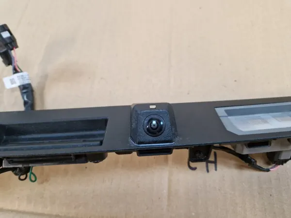 Heckkamera-Leuchte Hyundai Tucson IV OEM 92409 N7620 image 4