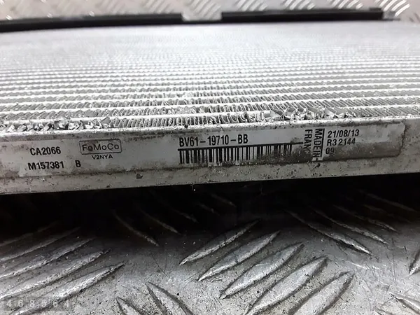 Radiador Ford Focus 2013 BV6119710BB image 7