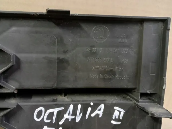 Griglia Paraurti Anteriore Skoda Octavia III 3 5E Lift 17- image 3