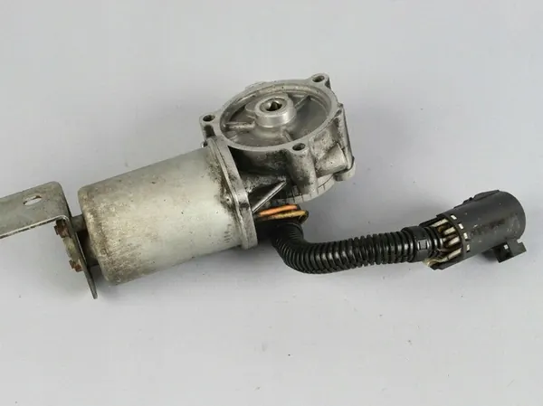 Reduction Motor Mercedes W163 A1635400488 image 6