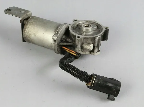 Reduction Motor Mercedes W163 A1635400488 image 7