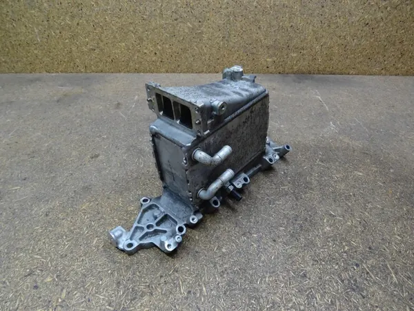 AUDI A3 8V GOLF VII LEON III 2.0 TDI Coletor de admissão 04L129766S image 8