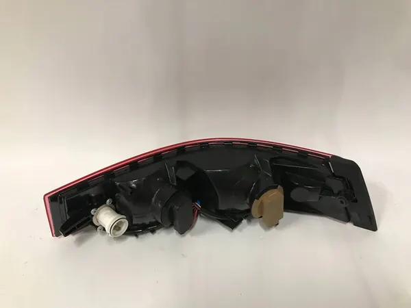 Porsche Carrera 964 Luz Trasera Izquierda 1989-1994 OEM image 4
