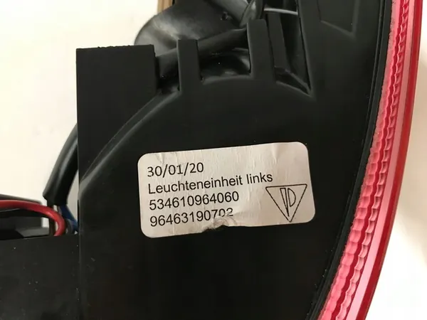 Porsche Carrera 964 Luz Trasera Izquierda 1989-1994 OEM image 5