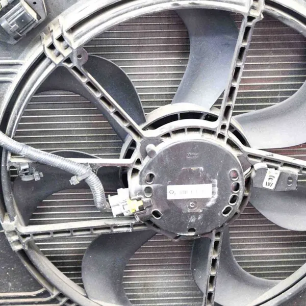 Pièce de refroidissement OEM M169141214104EA0A Nissan Qashqai image 4