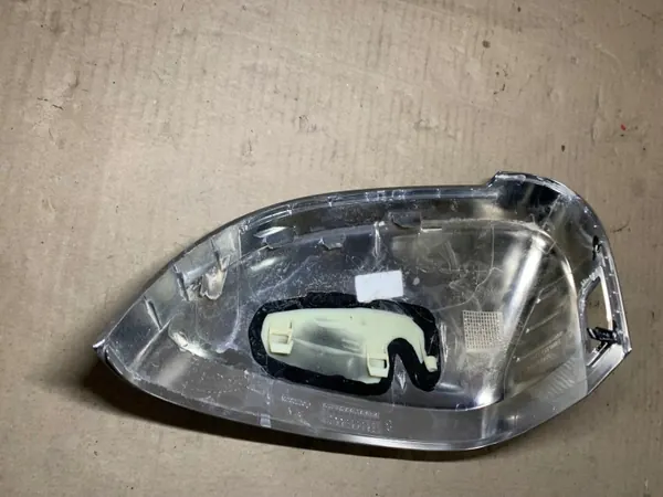 Vasen Peilin Kotelo OEM Audi B9 A4/S4/RS4 A5/RS5 image 3