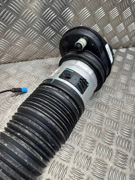 Amortisseur avant pneumatique gauche BMW X7 G07 2023 OEM image 4