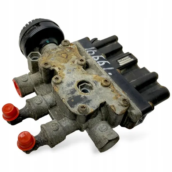 Válvula ECAS Scania OEM 2084509 - Estado Usado image 3
