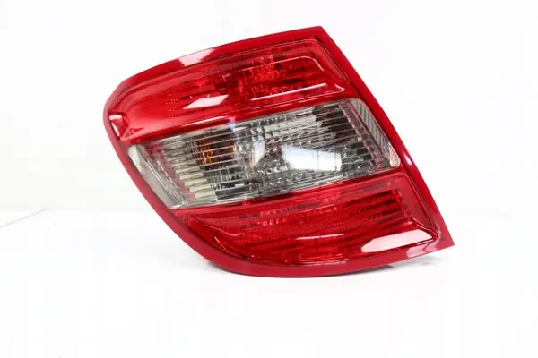 Feu arrière gauche Mercedes W204 OEM 2048203764 image 7