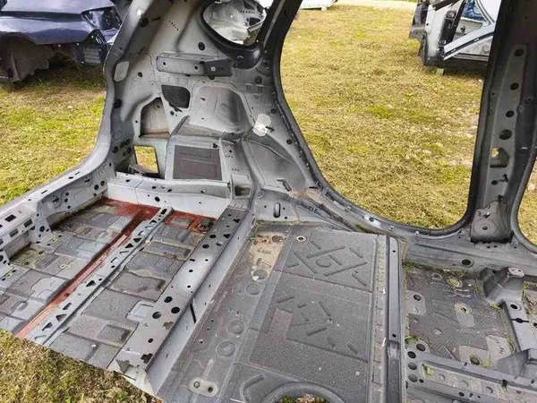 Quarto Traseiro Esquerdo BMW 2 ACTIVE TOURER (F45) 708625 image 3