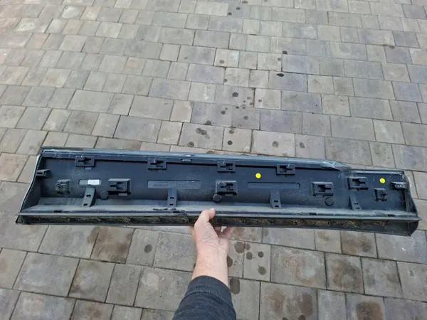 Garniture Portière Gauche Avant VW Tiguan II R-Line OEM image 10