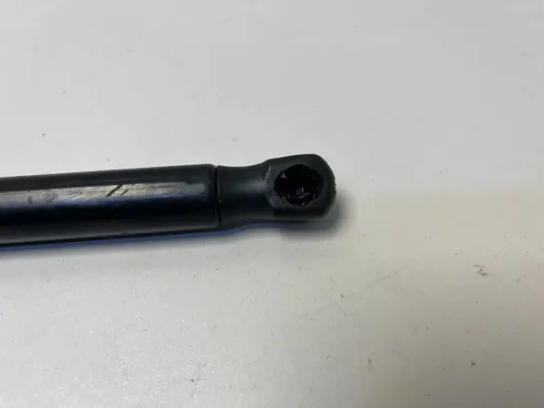 Vänster motorhuvesstöd OEM 9883421 för BMW iX1 (U11 BEV) image 3